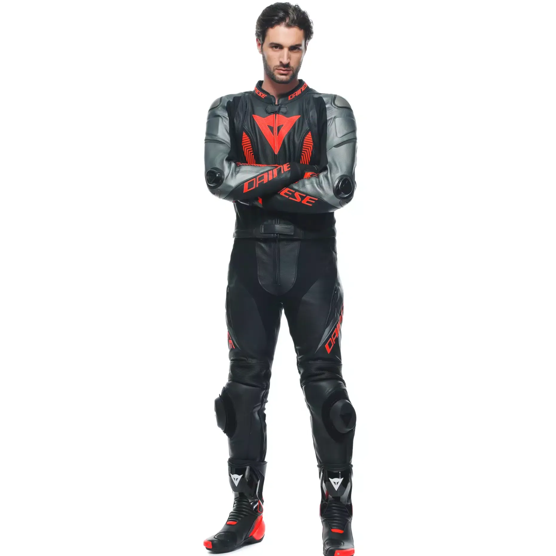 LAGUNA SECA 5 MONO DE CUERO 2PZS HOMBRE
