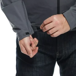 OMNIA M CAPA IMPERMEABLE Y CORTAVIENTOS MOTO