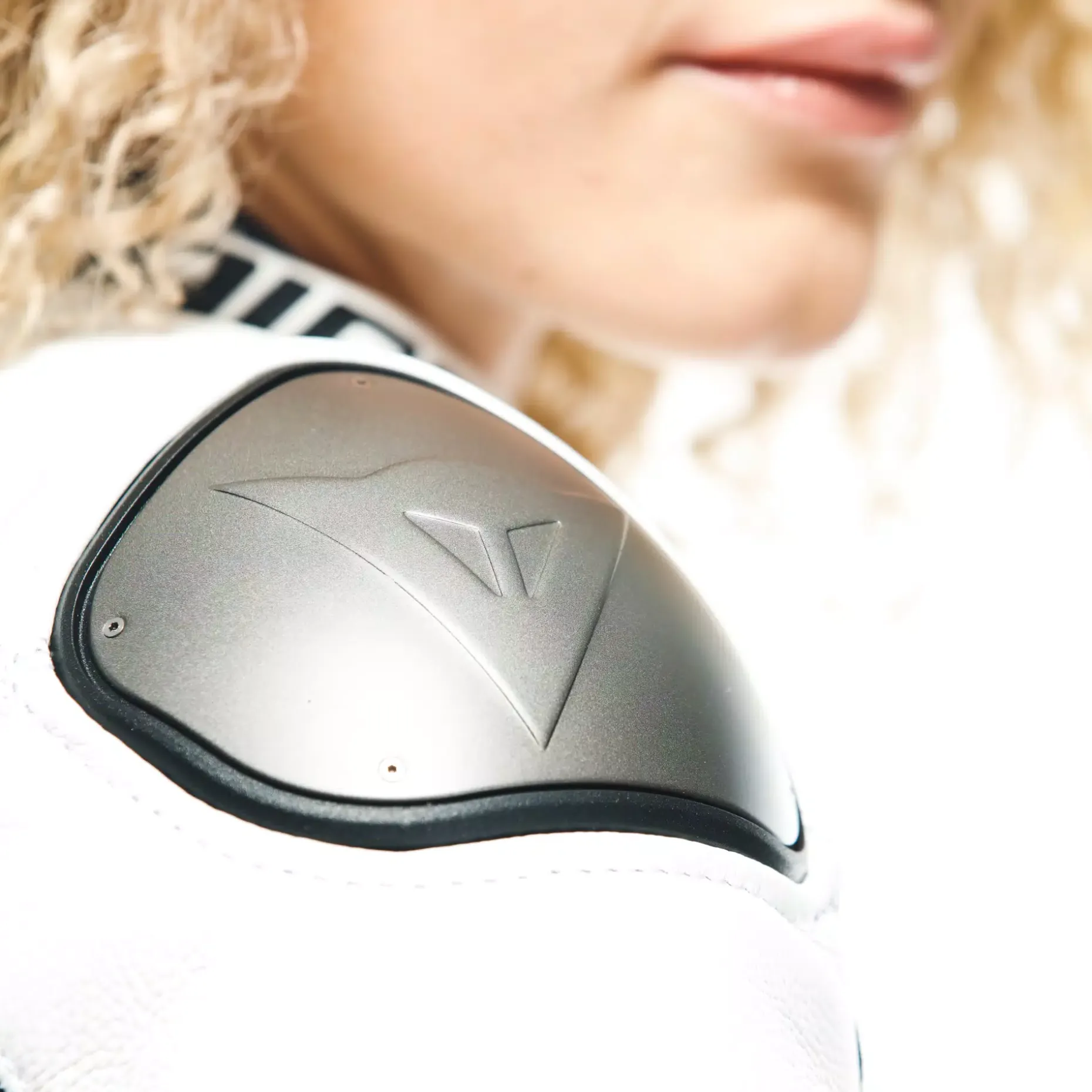RAPIDA CHAQUETA DE CUERO MOTO MUJER